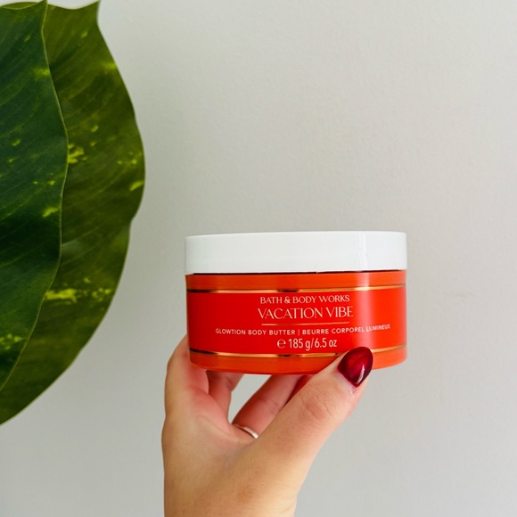 BATH & BODY WORKS | Vacation Vibe Glowtion Body Butter Discontinued 6.5 oz - Picture 1 of 5